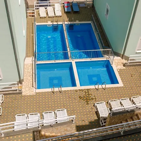 Apartment 36 D Ulica Matice Hrvatske *